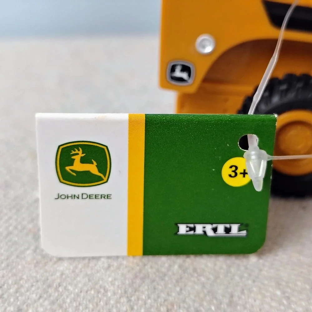 NWT John Deere ERTL Skid Steer Loader Yellow Black Construction Farm Toy